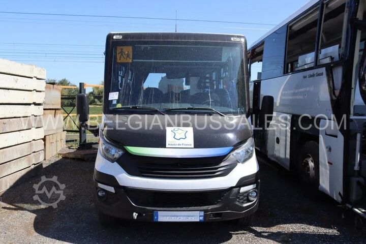 Minibus Iveco INDCAR Mobi/ Airco  / Automatic gearbox / Engin...
