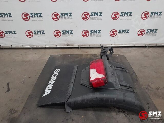 Mudguard Scania Occ spatbord met steun rechtsachteraan Scania