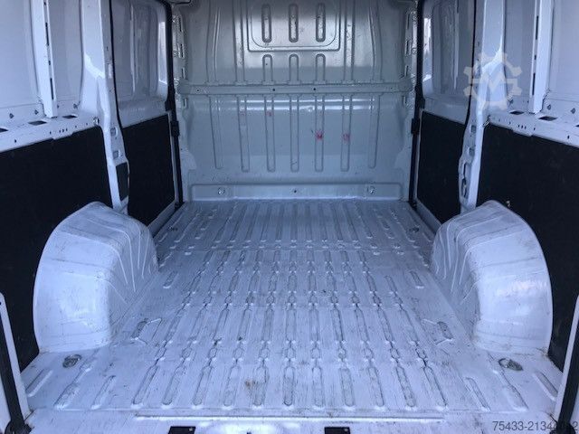 Panel van Opel Movano 33 L1H1 2.2 Bluehdi 140cv S&S