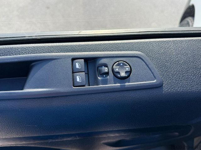 Panel van Opel VIVARO L 2.0 145