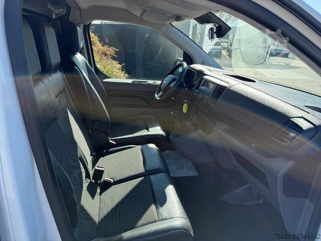 Panel van Opel VIVARO 1.5 120