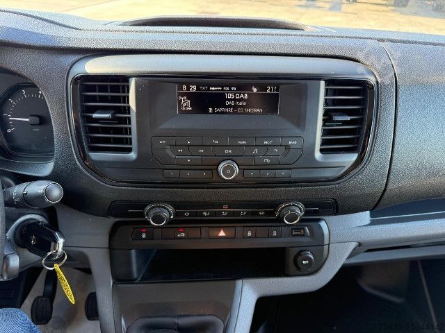 Panel van Opel VIVARO 1.5 120