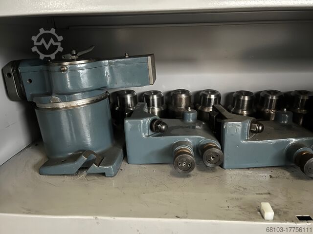 Cylindrical grinding machine Jones & Shipman 1300