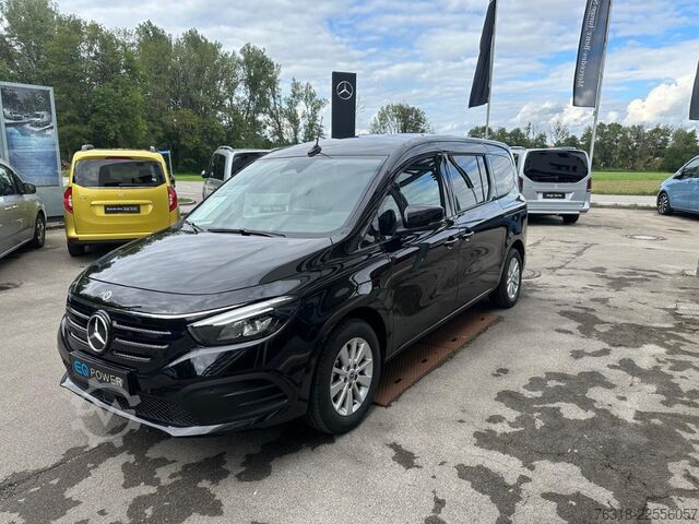 Minibus Mercedes-Benz EQT Progressive MBUX Kamera LED WinterP.