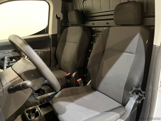 High-roof van Opel Combo 1.2 PureTech 110 PK L1 BENZINE / Euro 6 /...