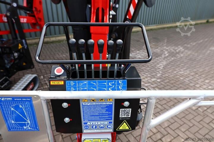 Gelenkteleskoparbeitsbühne Platform Basket Spider 18.90 PRO CE Declaration, Valid inspection,