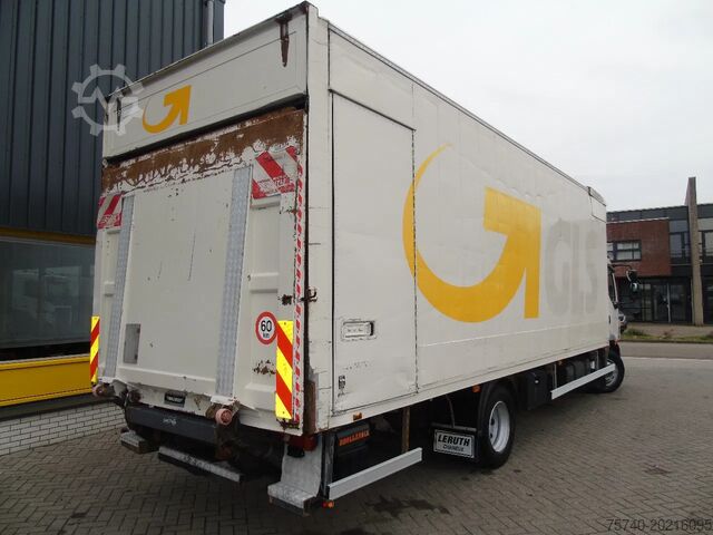 Suitcase Volvo FL 240 + 12t + euro 5 + lift