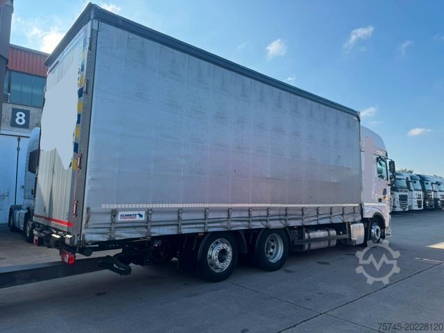 Flatbed truck with tarp DAF XF 480**2 X TANK*SUPER SPACE CAP*KOMPLETT