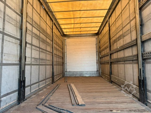 Flatbed truck with tarp DAF XF 480**2 X TANK*SUPER SPACE CAP*KOMPLETT