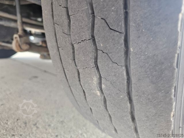 Transporter mit Pritsche & Plane MAN TGL 8.180 * PR. + PL. * LBW 1T * KLIMA * TEMP *