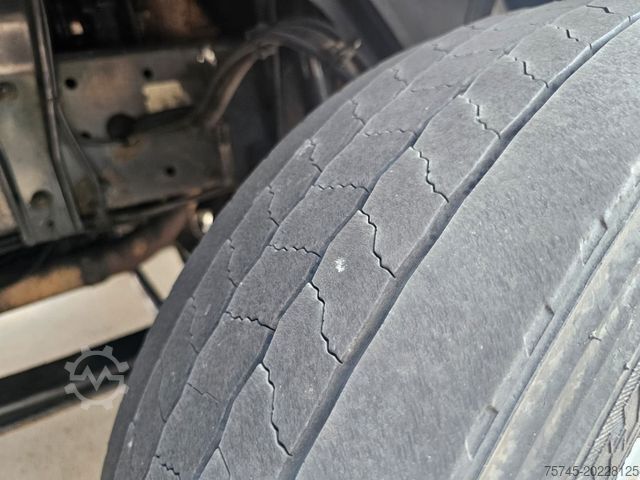 Transporter mit Pritsche & Plane MAN TGL 8.180 * PR. + PL. * LBW 1T * KLIMA * TEMP *