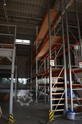 High-bay warehouse Meta Multi Pal