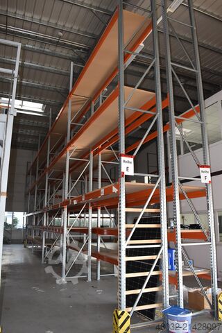 High-bay warehouse Meta Multi Pal