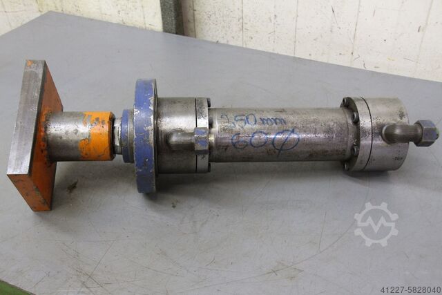 Hydraulikzylinder unbekannt Hub 250 mm