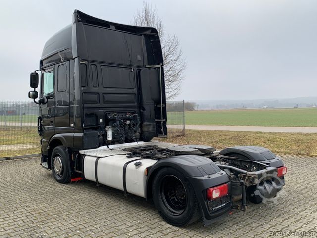 Volume tractor unit DAF XF 460 Low Deck_ SSC_ Intarder_2xTank_ NEW TACHO