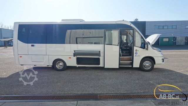 Motor coach IVECO Rosero First Busworld Edition 31 Sitze EURO 6