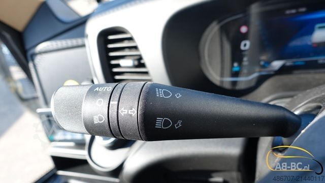 Motor coach IVECO Rosero First Busworld Edition 31 Sitze EURO 6