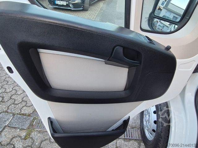 High top van MERCEDES-BENZ Sprinter 314 Kasten L2/H2*3 Sitzer*Klima*Regale*