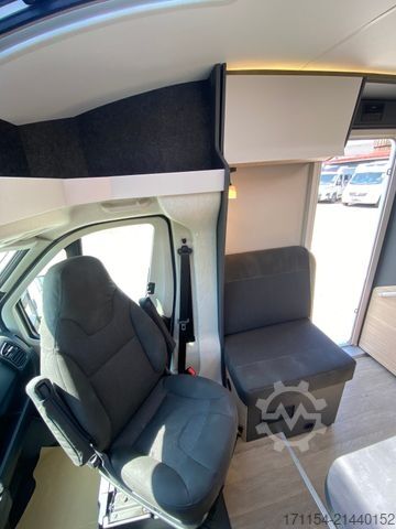 Semi-integrated camper HOBBY Optima De Luxe T70 GE,Automatik