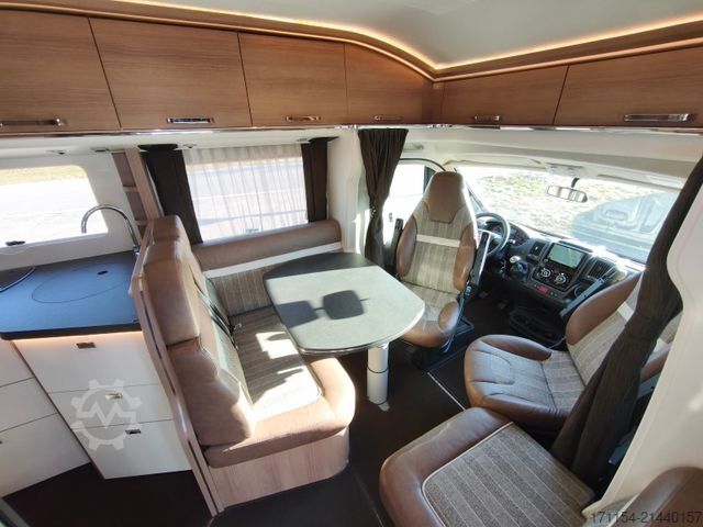 Semi-integrated camper MALIBU T 460LE