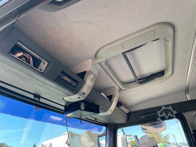 Autokran MAN TGA 26.390 / HIAB 288-EP-3 Hiduio / Funk / 6x4