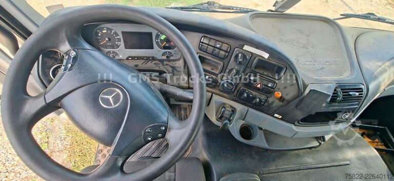 Other MERCEDES-BENZ Actros 1841 / 4X4 ALLRAD / Kipper+Kran /WENIG KM