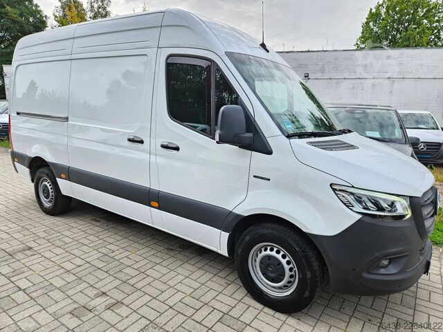 High top van MERCEDES-BENZ eSprinter 414 BOTT WERKSTATT REGALE FULL HOUSE