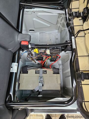 High top van MERCEDES-BENZ eSprinter 414 BOTT WERKSTATT REGALE FULL HOUSE