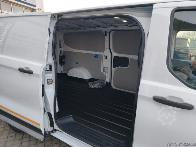 Kastenwagen FORD Transit Custom Trail 320 L2 AWD Matrix AHK Navi