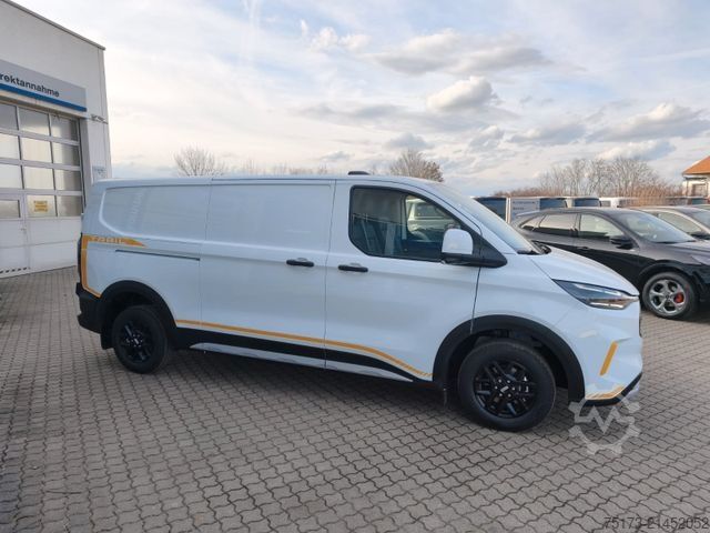 Kastenwagen FORD Transit Custom Trail 320 L2 AWD Matrix AHK Navi