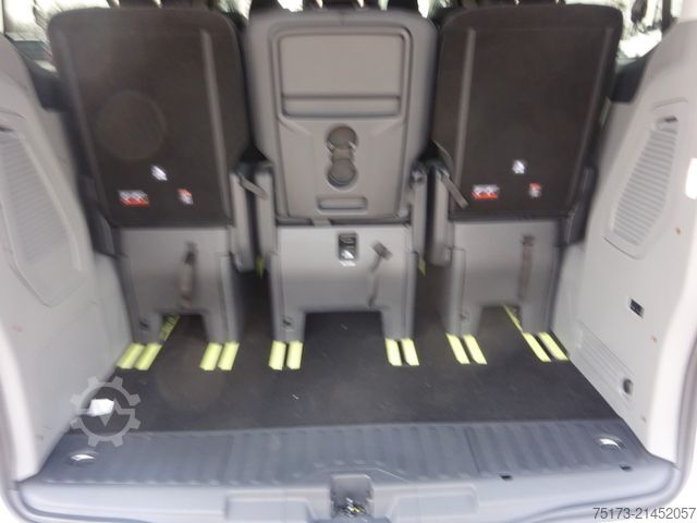 Minibus FORD Tourneo Custom L2 Titanium X Matrix Pano B&O AHK