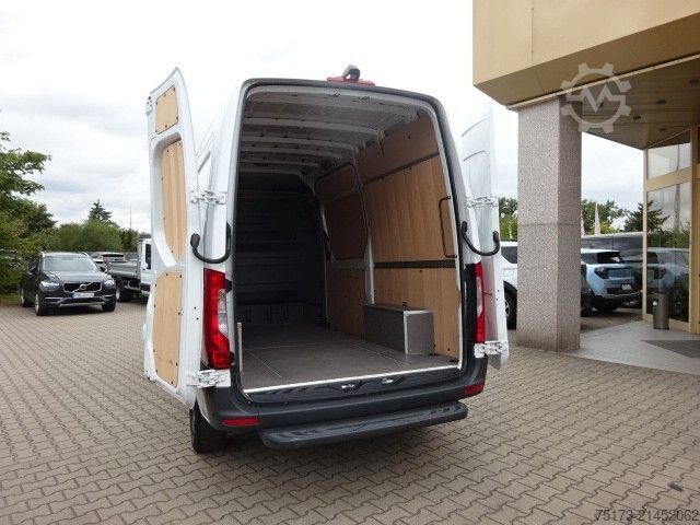 Panel van MERCEDES-BENZ Sprinter III Kasten RWD 317 CDI MBUX Navi 360°