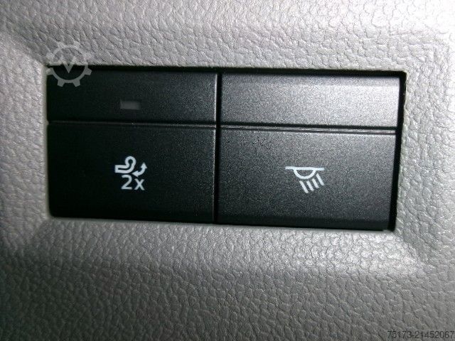 Minibus FORD Tourneo Custom Bus 320 L2 Titanium X AWD Matrix