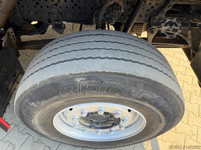 Flatbed truck MERCEDES-BENZ Arocs 2648 6x4 3 Achs Pritsche Retarder