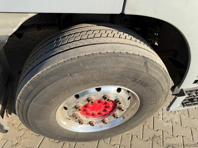 Logging truck MERCEDES-BENZ Actros 2660 6x4 Holztransport mit Kran Penz 10Z8