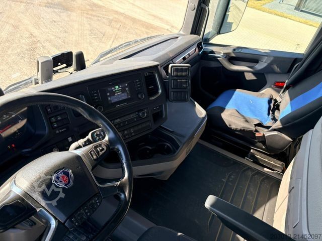 Flatbed truck SCANIA R500 6x4 Pritsche Retarder TOP!