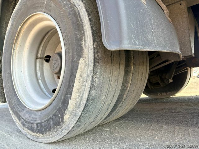 Flatbed truck SCANIA R500 6x4 Pritsche Retarder TOP!