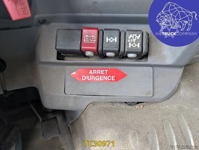 Tanker truck Renault Premium 270