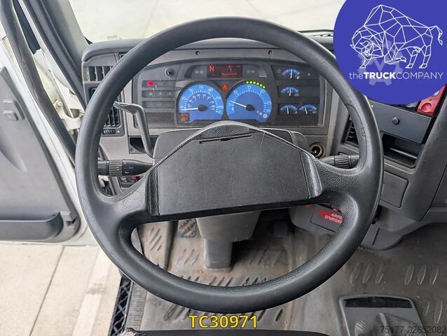 Tanker truck Renault Premium 270