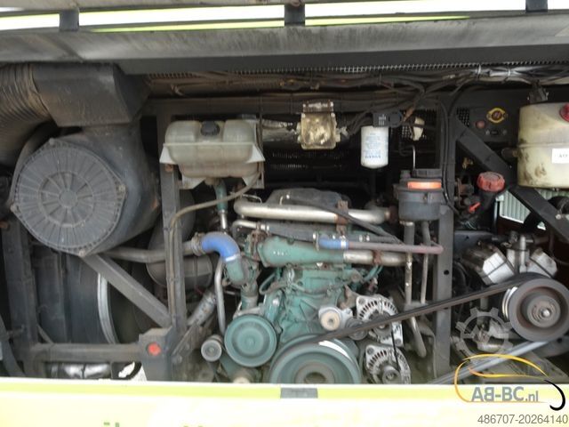 Motor coach VOLVO B9R Berkhof 55 Sitze EURO 5