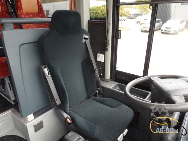 Motor coach VOLVO B9R Berkhof 55 Sitze EURO 5