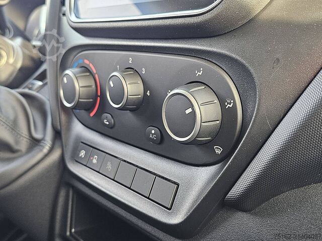 Loading platform IVECO DAILY 35S16  Open-Laadbak