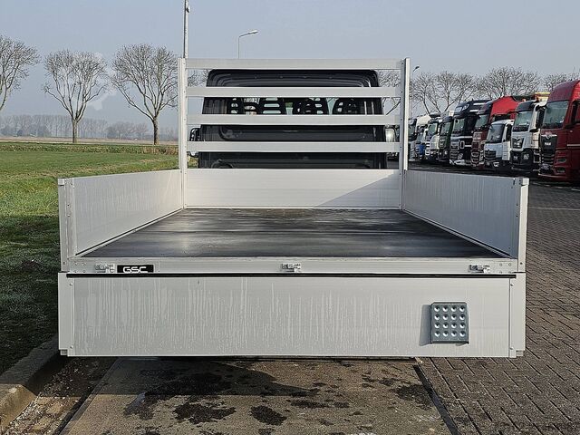 Loading platform IVECO DAILY 35S16  Open-Laadbak