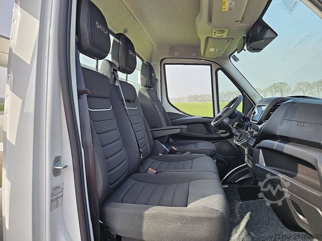 Loading platform IVECO DAILY 35S16 3.0L Open-Laadbak XL