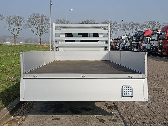 Loading platform IVECO DAILY 35S16 3.0L Open-Laadbak XL