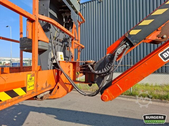 Teleskopbühne JLG 660SJ