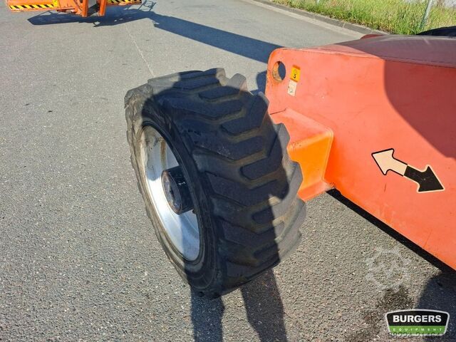 Teleskopbühne JLG 660SJ