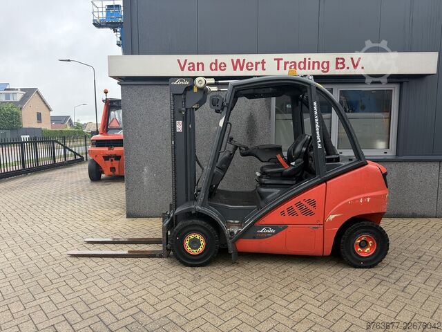 Linde H25D-02 duplex 315 sideshift 2017 / 4470 hours VERY NEAT / DIESEL LINDE H25D-02 duplo315 sideshift 2017 / 4470uur ZEER NET /DIESEL