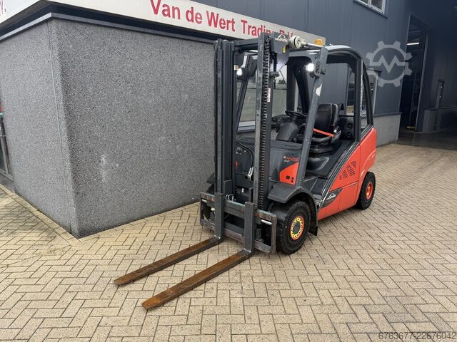 Linde H25D-02 duplex 315 sideshift 2017 / 4470 hours VERY NEAT / DIESEL LINDE H25D-02 duplo315 sideshift 2017 / 4470uur ZEER NET /DIESEL