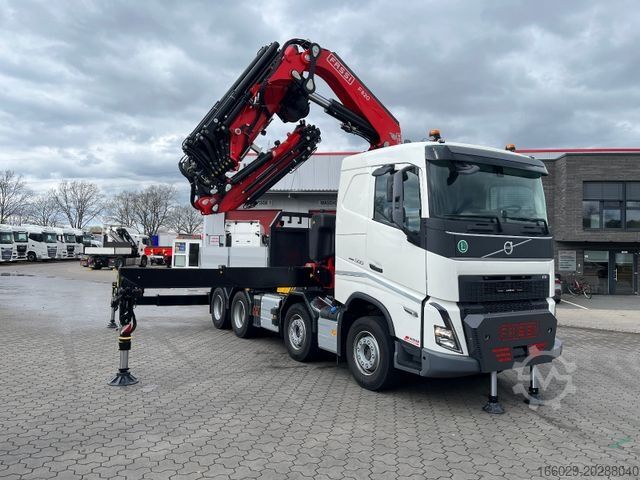 Truck mounted crane VOLVO FH 500 8x4 Kran F820 RA2.27 Jib & Winde Sofort